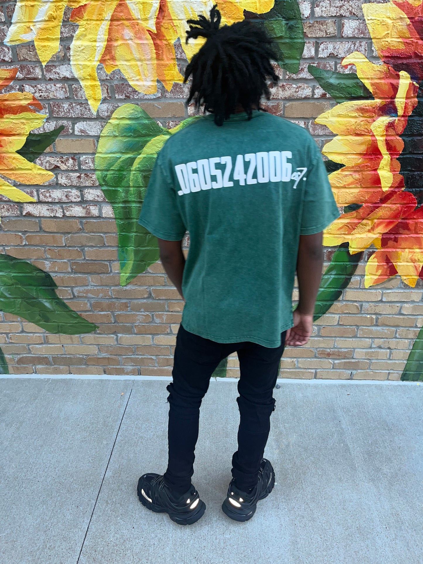 “SUSPECT No.06” BLACK OVERSIZED SHIRT