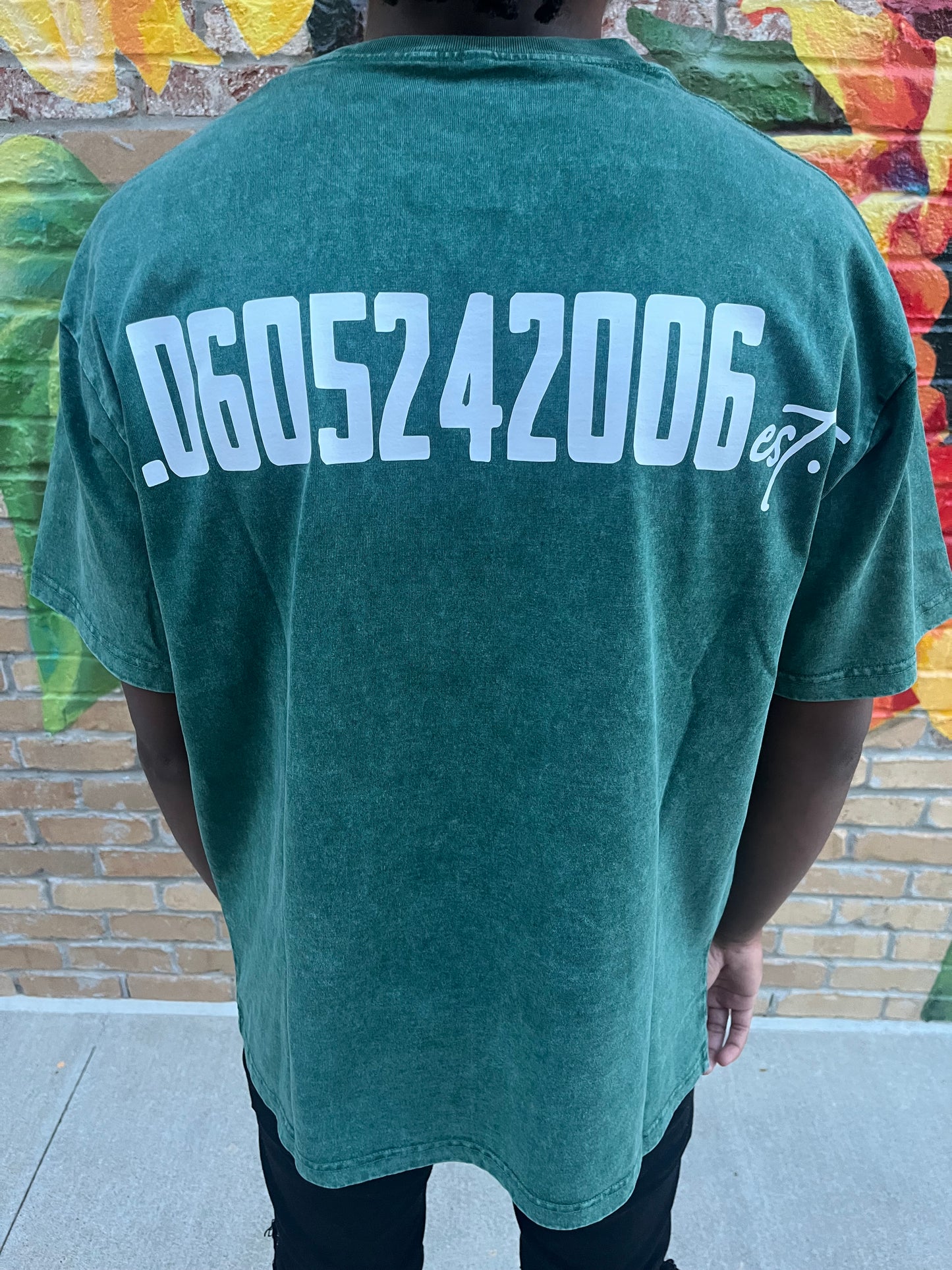 “SUSPECT No.06” OVERSIZED SHIRTS