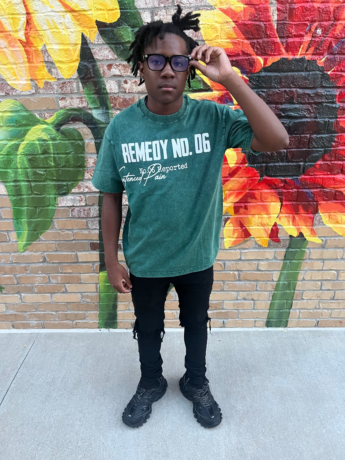 “SUSPECT No.06” BLACK OVERSIZED SHIRT